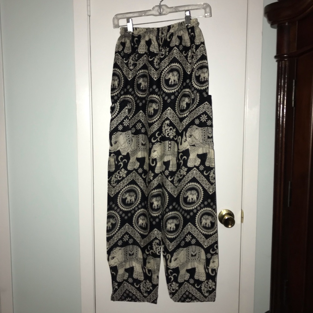 The Elephant Pants - Black diamond unisex loungers - size small - brand new! 🐘